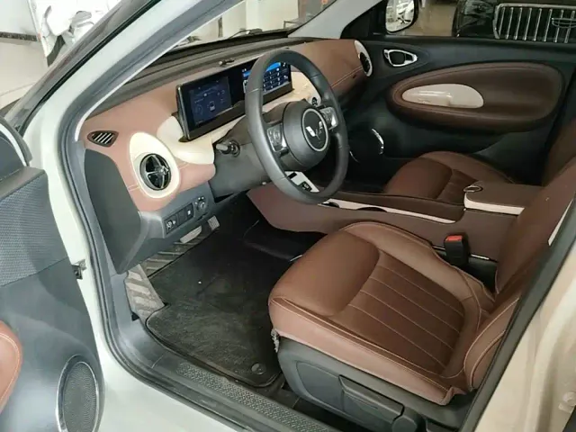 Wuling Bingo — Фото автомобиля 15