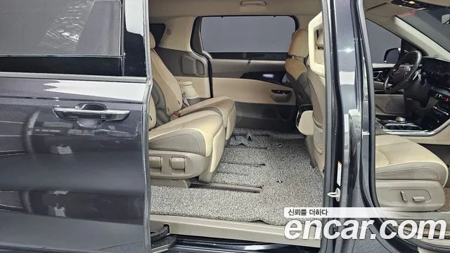 Kia Canival Carnival 4 поколение Дизель 7 мест Signature — Фото автомобиля 12