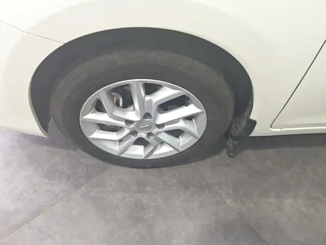 Nissan Tiida — Фото автомобиля 22