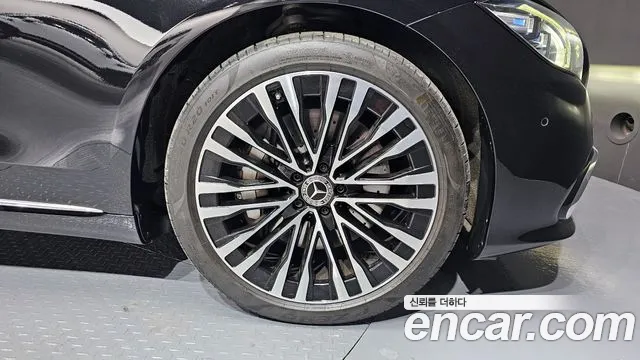 Mercedes-Benz S-Class — Фото автомобиля 5