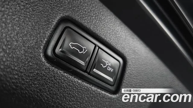 Kia Canival Carnival 4 поколение Бензин 7 мест Signature — Фото автомобиля 20