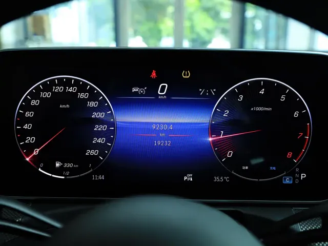 Mercedes-Benz C-Class — Фото автомобиля 19