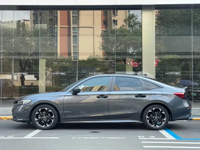 Honda Civic — Фото автомобиля 4