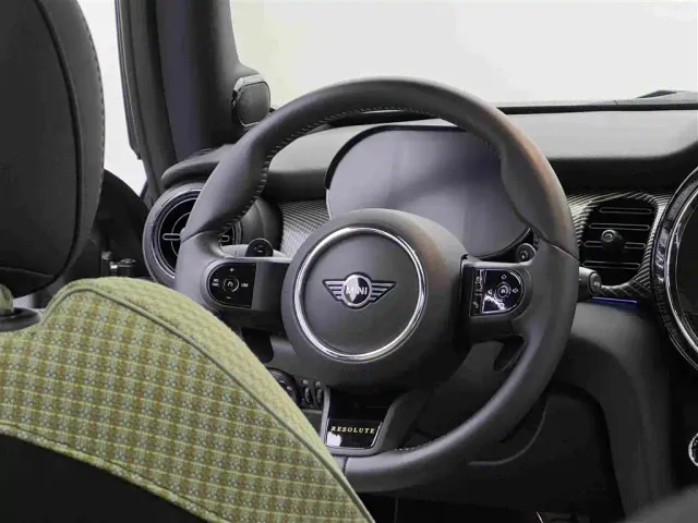 MINI Hatch — Фото автомобиля 12