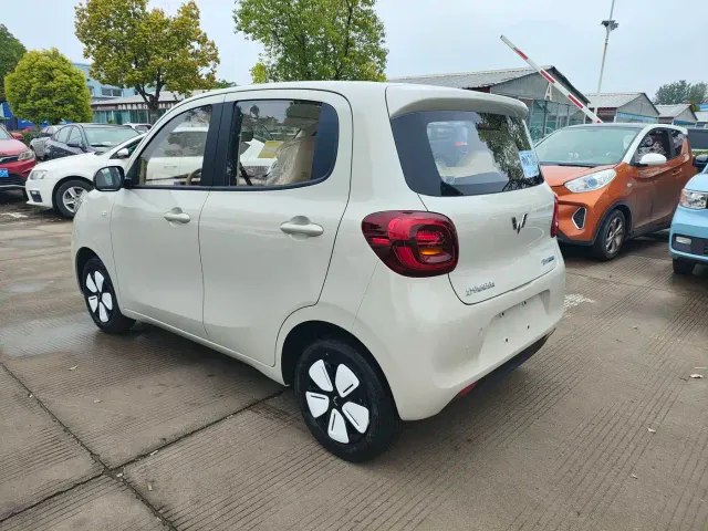 Wuling Hongguang Mini EV — Фото автомобиля 7