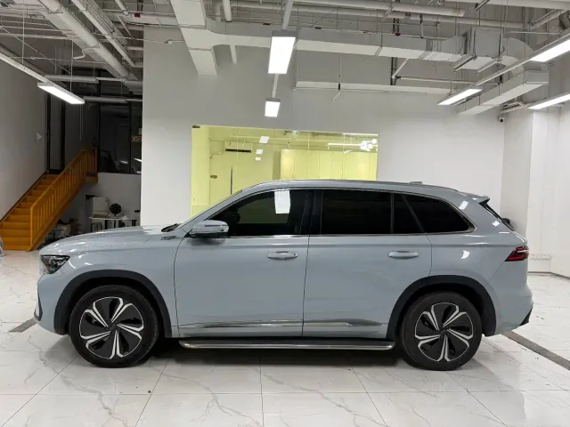 Geely Xingyue L — Фото автомобиля 3