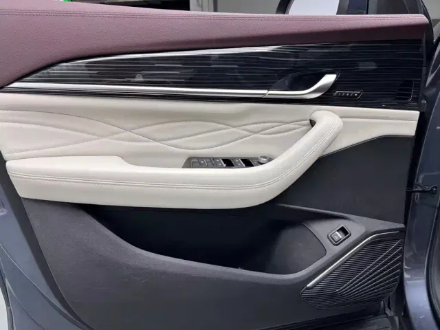 Geely Xingyue L — Фото автомобиля 5