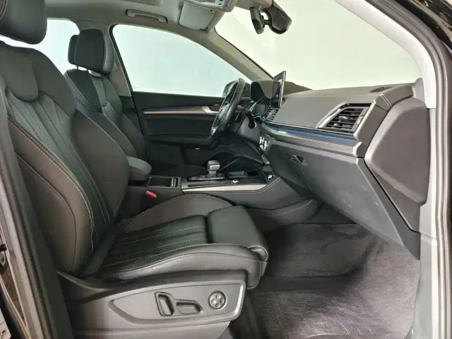 Audi Q5L — Фото автомобиля 9
