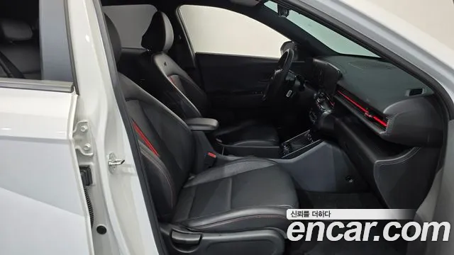 Hyundai Kona SX2 — Фото автомобиля 16