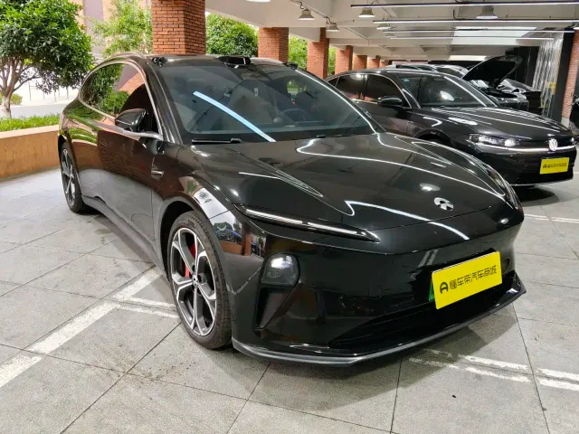 Nio ET5 Touring — Фото автомобиля 6
