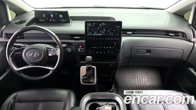 Hyundai Staria — Фото автомобиля 10