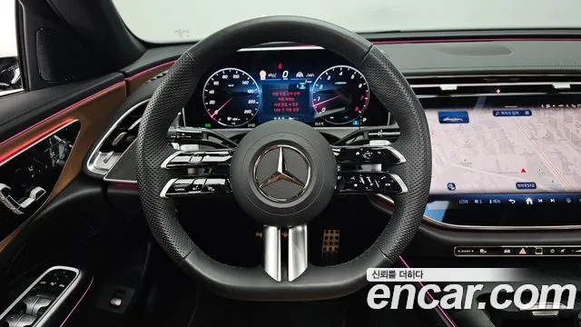 Mercedes-Benz E-Class — Фото автомобиля 11