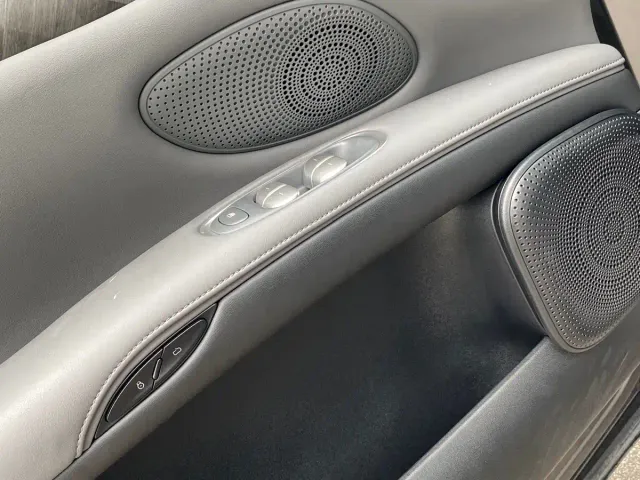 IM Motors LS6 — Фото автомобиля 6