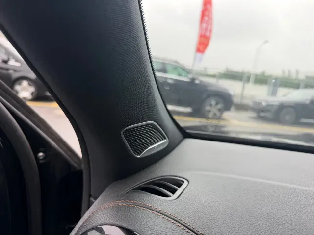 Mercedes-Benz EQB — Фото автомобиля 24