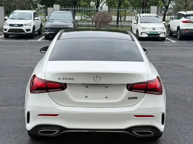 Mercedes-Benz A-Class — Фото автомобиля 8