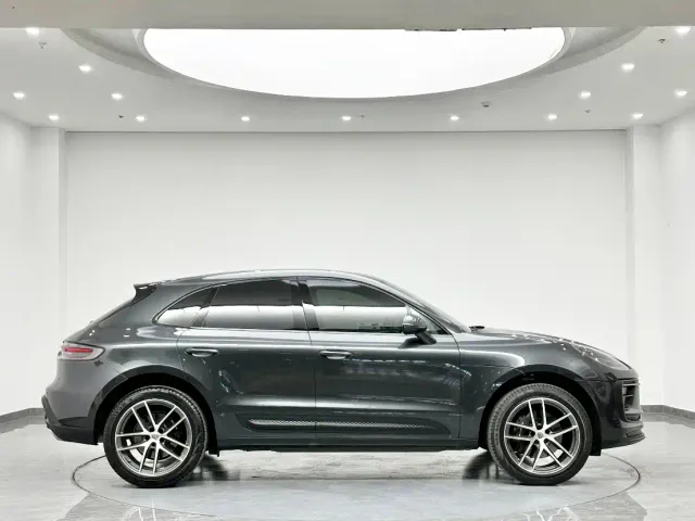 Porsche Macan — Фото автомобиля 4