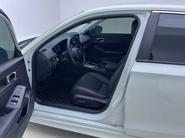 Honda Civic — Фото автомобиля 9