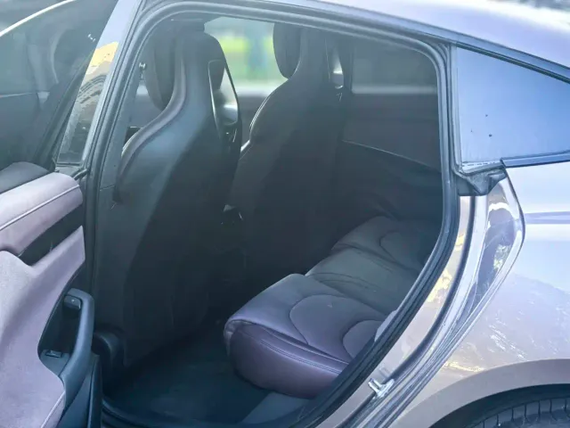 Xiaomi SU7 — Фото автомобиля 6