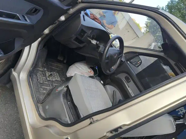 Wuling Rongguang EV — Фото автомобиля 9