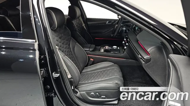 Genesis G80 RG3 — Фото автомобиля 16