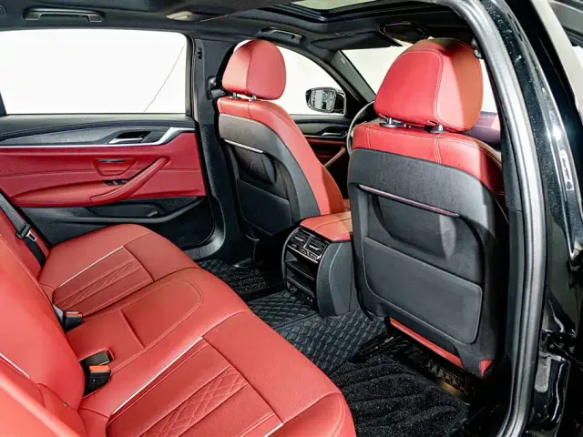 BMW 5 Series — Фото автомобиля 21