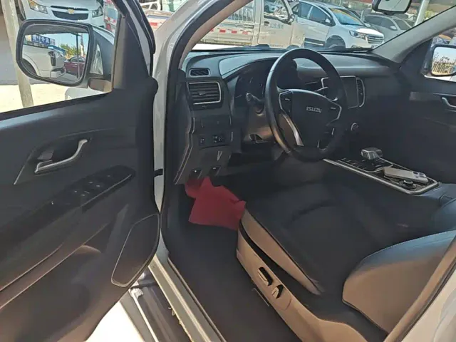 Isuzu Lingtuo — Фото автомобиля 15