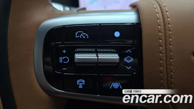 Genesis GV80 — Фото автомобиля 23