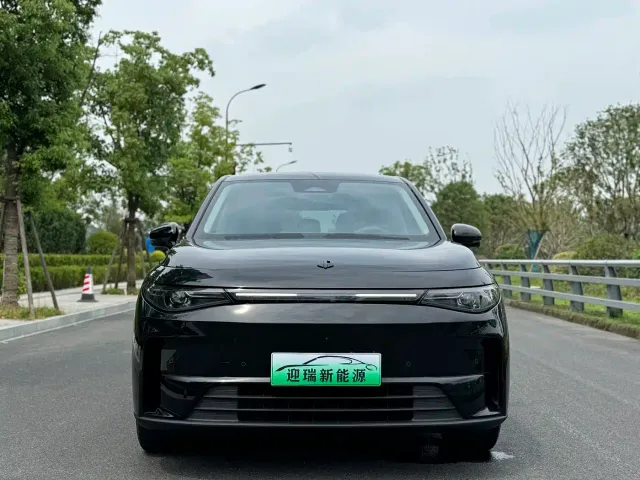 Leapmotor C10 — Фото автомобиля 2