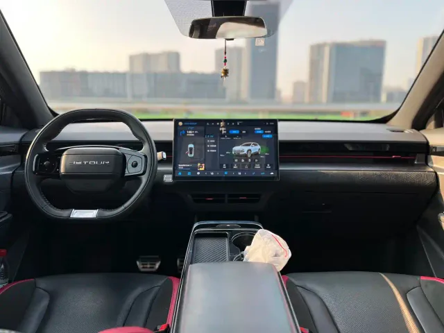 Jetour Dasheng i-DM — Фото автомобиля 12