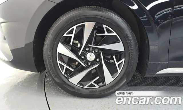 Hyundai Grandeur (New) Hybrid — Фото автомобиля 5