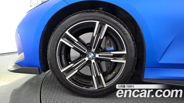 BMW 3-Series 3 серия (G20) 320i M Sport — Фото автомобиля 5