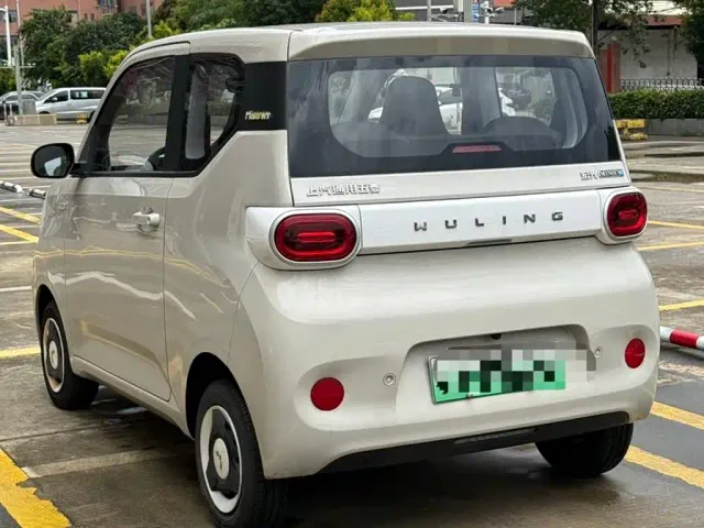 Wuling Hongguang Mini EV — Фото автомобиля 4