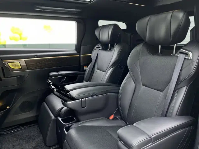 Toyota Vellfire — Фото автомобиля 21