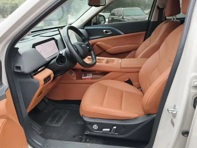Haval Xiaolong MAX — Фото автомобиля 14