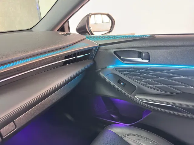 Toyota Avalon — Фото автомобиля 19