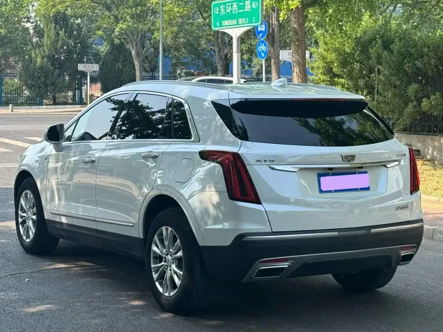 Cadillac XT5 — Фото автомобиля 7