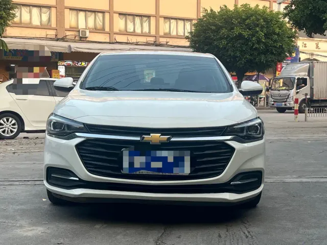 Chevrolet Monza — Фото автомобиля 2