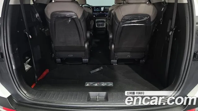 Kia Canival Новый Carnival 4 поколение Дизель 9 мест Signature — Фото автомобиля 20