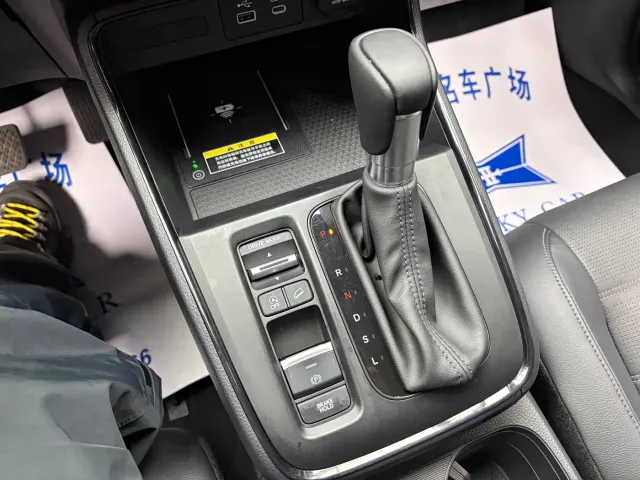 Honda CR-V — Фото автомобиля 12