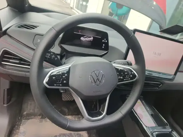 Volkswagen ID.3 — Фото автомобиля 10