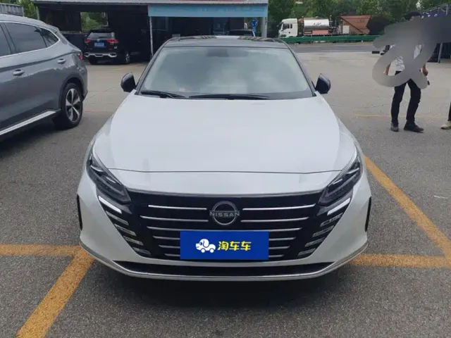 Nissan Teana — Фото автомобиля 2