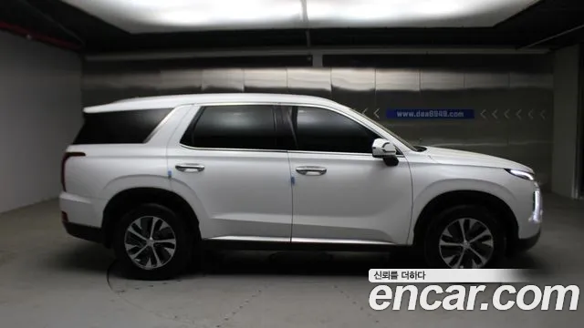 Hyundai Palisade Palisade Дизель 2.2 2WD — Фото автомобиля 19