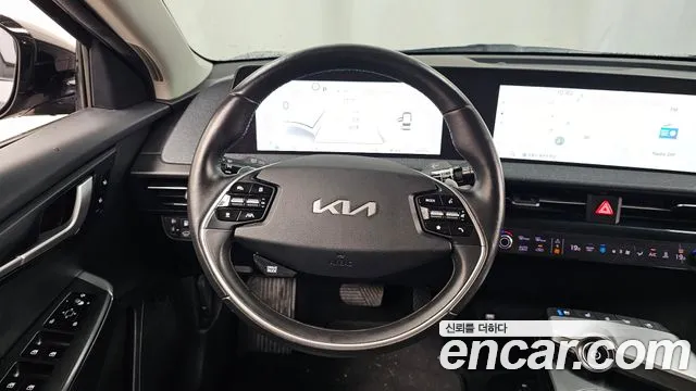 Kia EV6 — Фото автомобиля 13