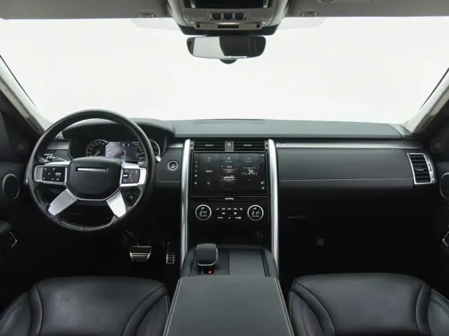 Land Rover Discovery — Фото автомобиля 10