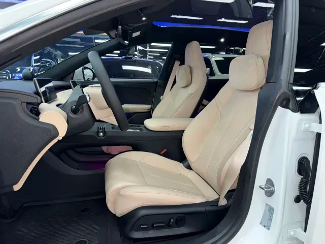 Nio ET5 Touring — Фото автомобиля 8