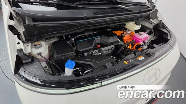 Hyundai Staria Staria — Фото автомобиля 5