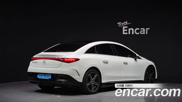 Mercedes-Benz EQE — Фото автомобиля 2