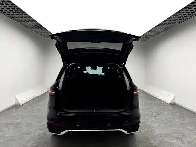 Geely Xingyue L — Фото автомобиля 14