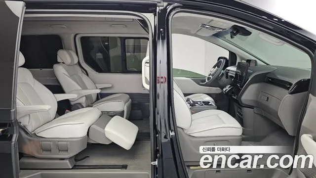 Hyundai Staria — Фото автомобиля 16