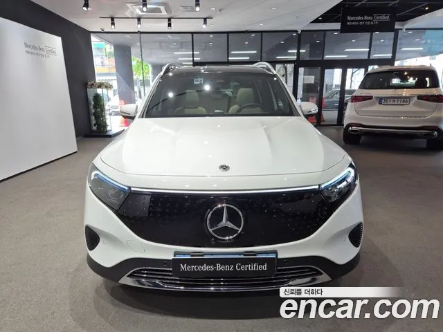 Mercedes-Benz EQB X243 — Фото автомобиля 3